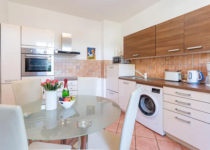 Achtern * 제바트헤링스도르프